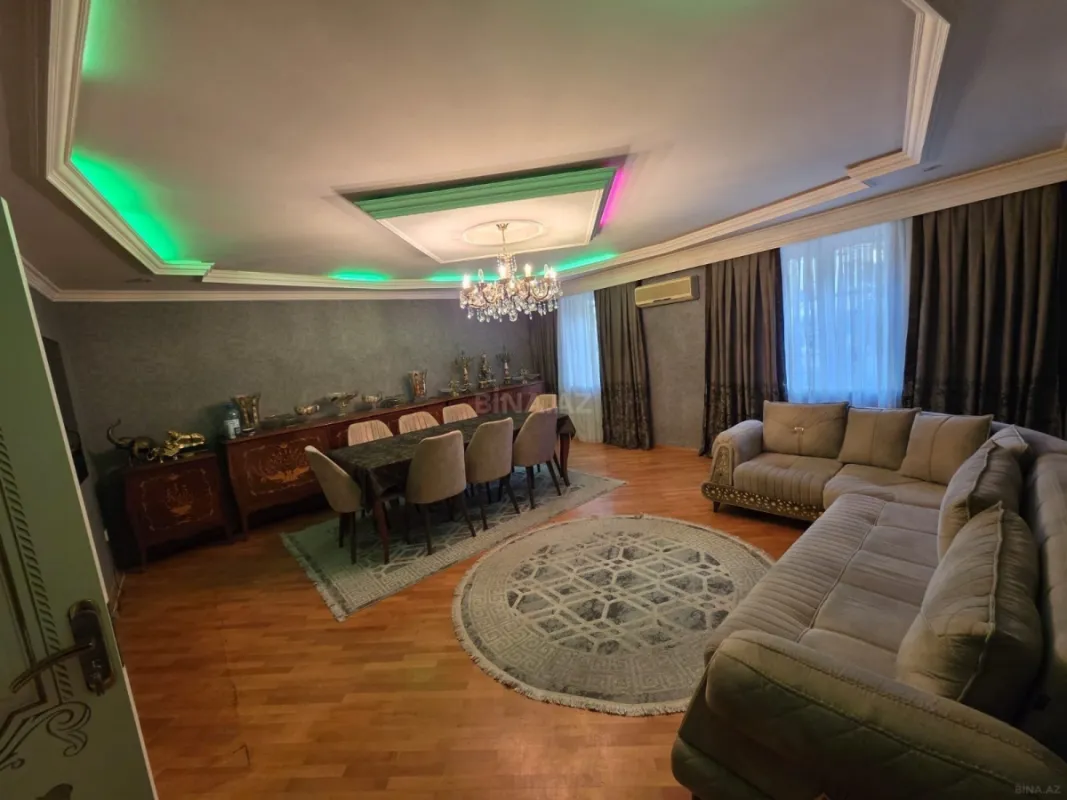 Satılır 4 otaqlı mənzil 90 m²