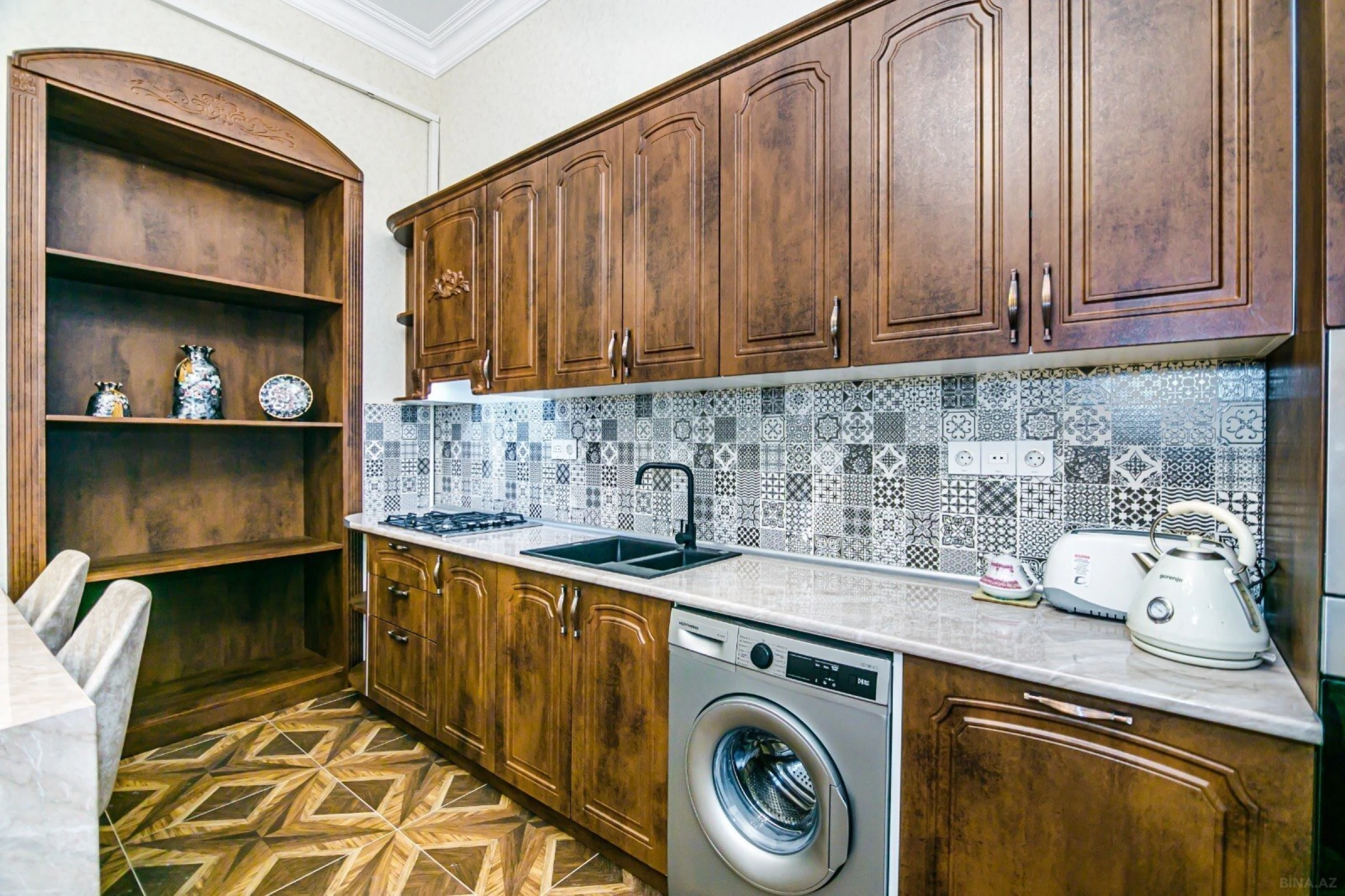 Satılır 2 otaqlı mənzil 68.8 m²