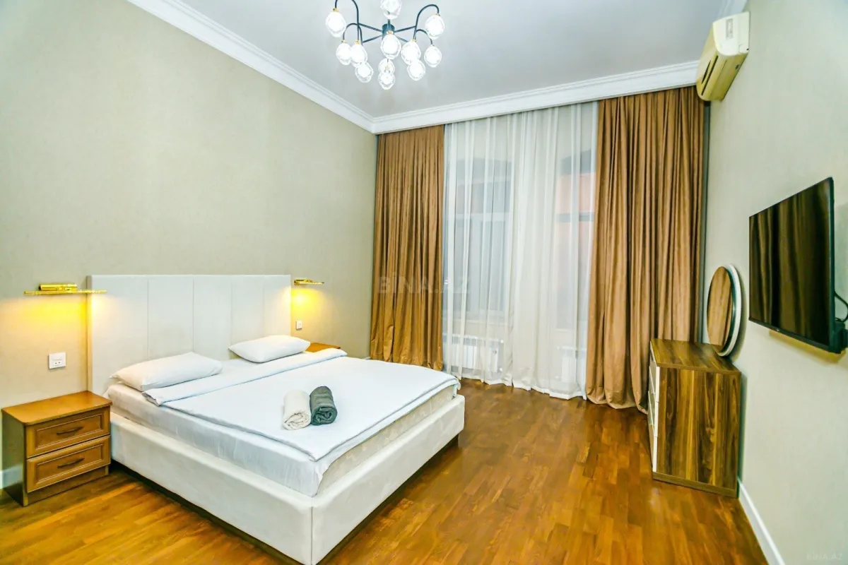 Satılır 2 otaqlı mənzil 68.8 m²