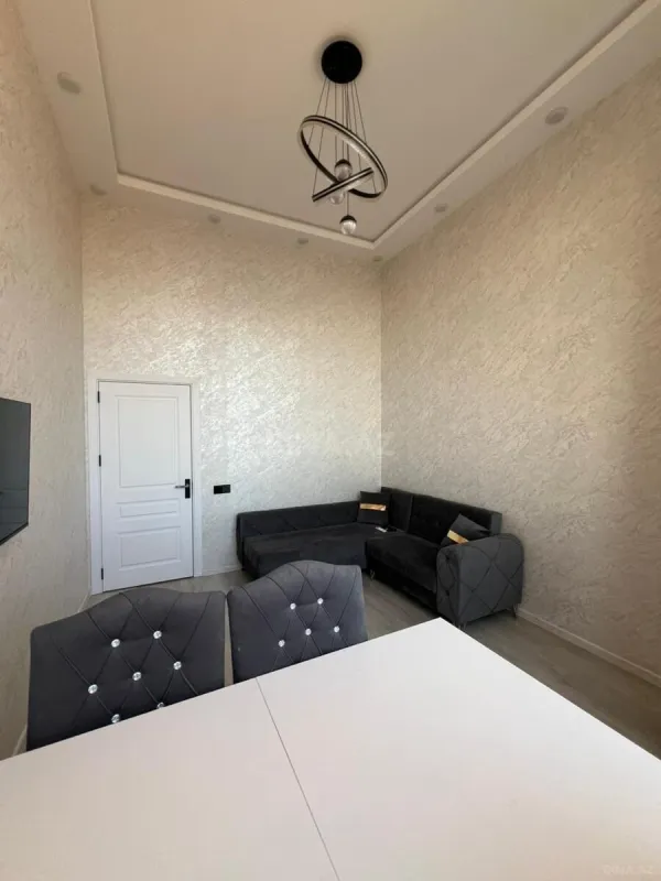 Satılır 2 otaqlı mənzil 50 m²