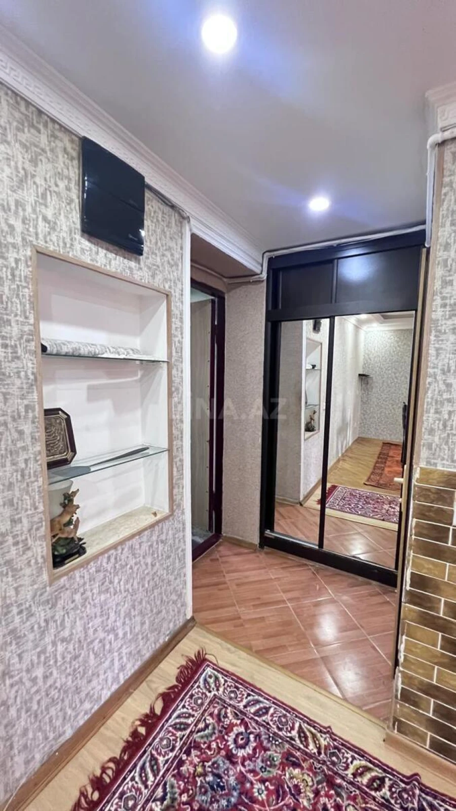 Satılır 1 otaqlı mənzil 38 m²