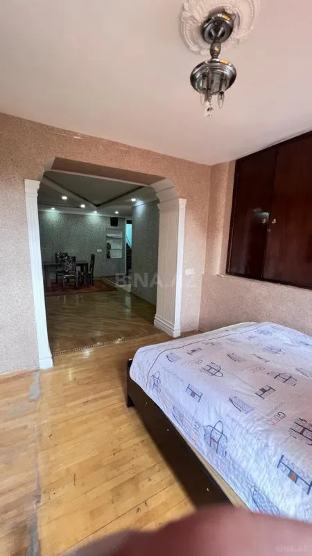 Satılır 1 otaqlı mənzil 38 m²