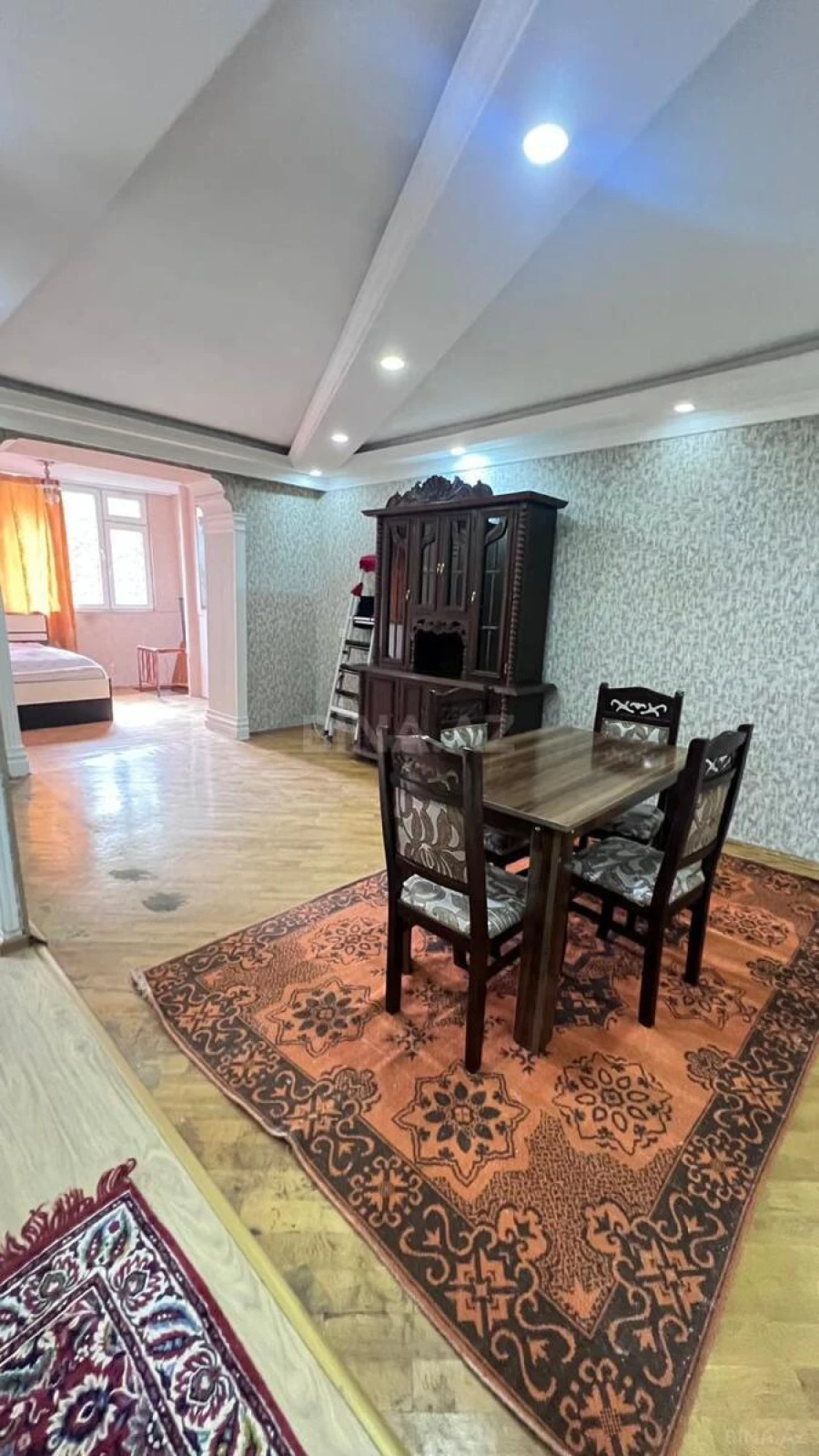 Satılır 1 otaqlı mənzil 38 m²