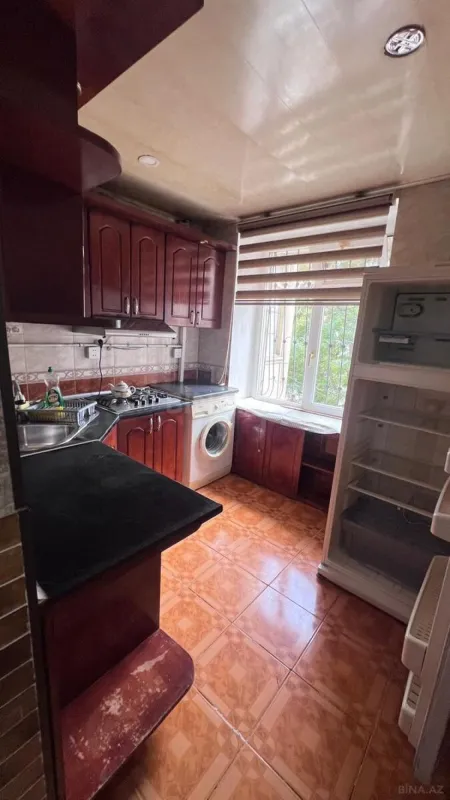 Satılır 1 otaqlı mənzil 38 m²