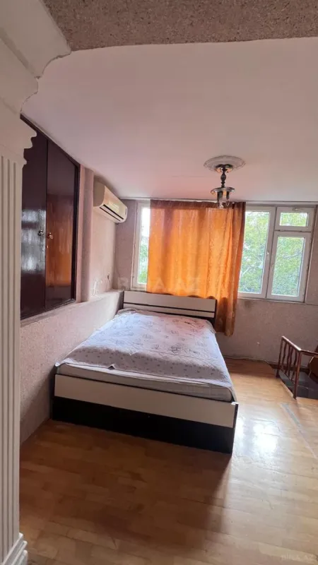 Satılır 1 otaqlı mənzil 38 m²