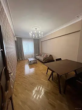Kirayə verilir 3 otaqlı mənzil 120 m²