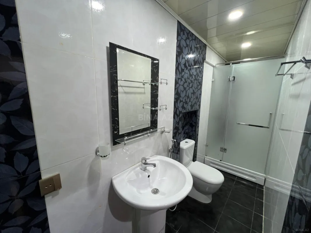 Kirayə verilir 3 otaqlı mənzil 120 m²