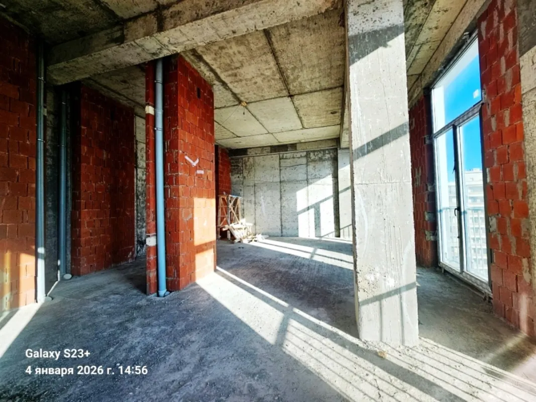 Satılır 5 otaqlı mənzil 288 m²