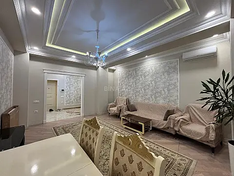 Kirayə verilir 3 otaqlı mənzil 140 m²