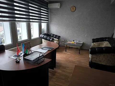 Kirayə verilir 1 otaqlı ofis 24 m²