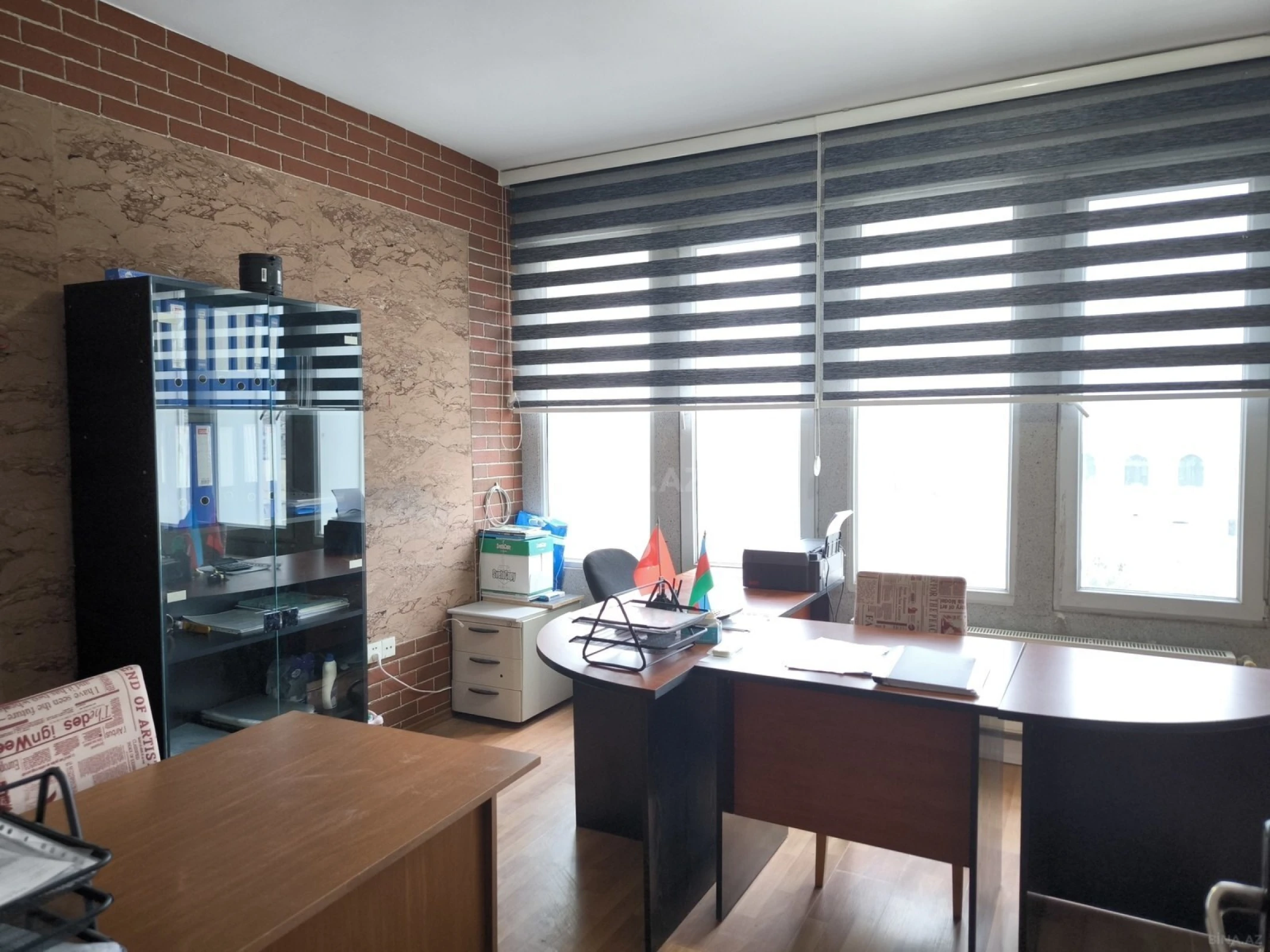 Kirayə verilir 1 otaqlı ofis 24 m²