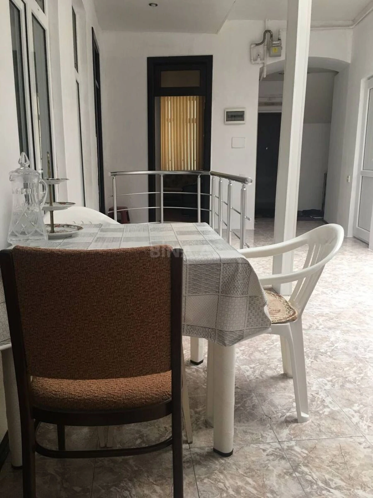 Satılır 3 otaqlı mənzil 96 m²