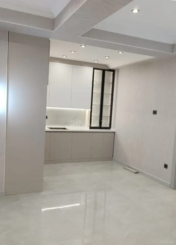 Satılır 2 otaqlı mənzil 95 m²
