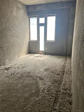 Satılır 3 otaqlı mənzil 113 m²