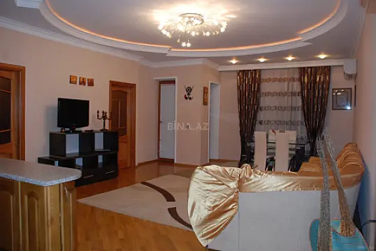 Satılır 2 otaqlı mənzil 90 m²