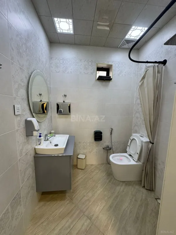 Satılır 6 otaqlı həyət evi 260 m²