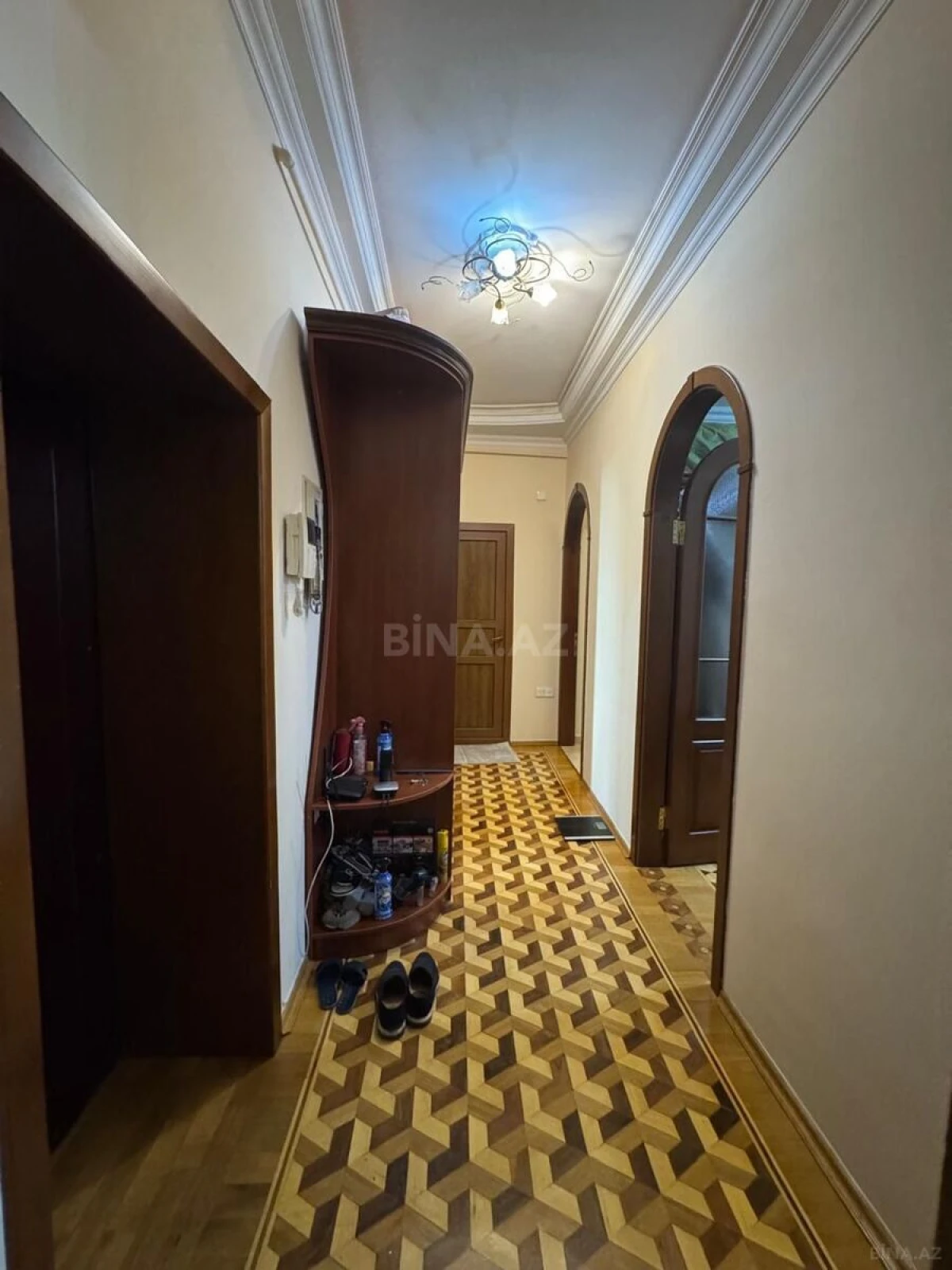 Satılır 2 otaqlı mənzil 60 m²