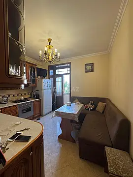 Satılır 2 otaqlı mənzil 60 m²