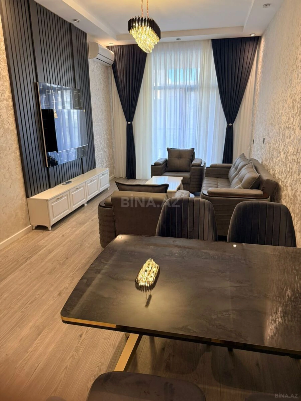 Kirayə verilir 2 otaqlı mənzil 72 m²