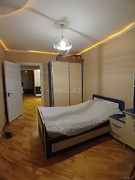 Satılır 4 otaqlı mənzil 120 m²