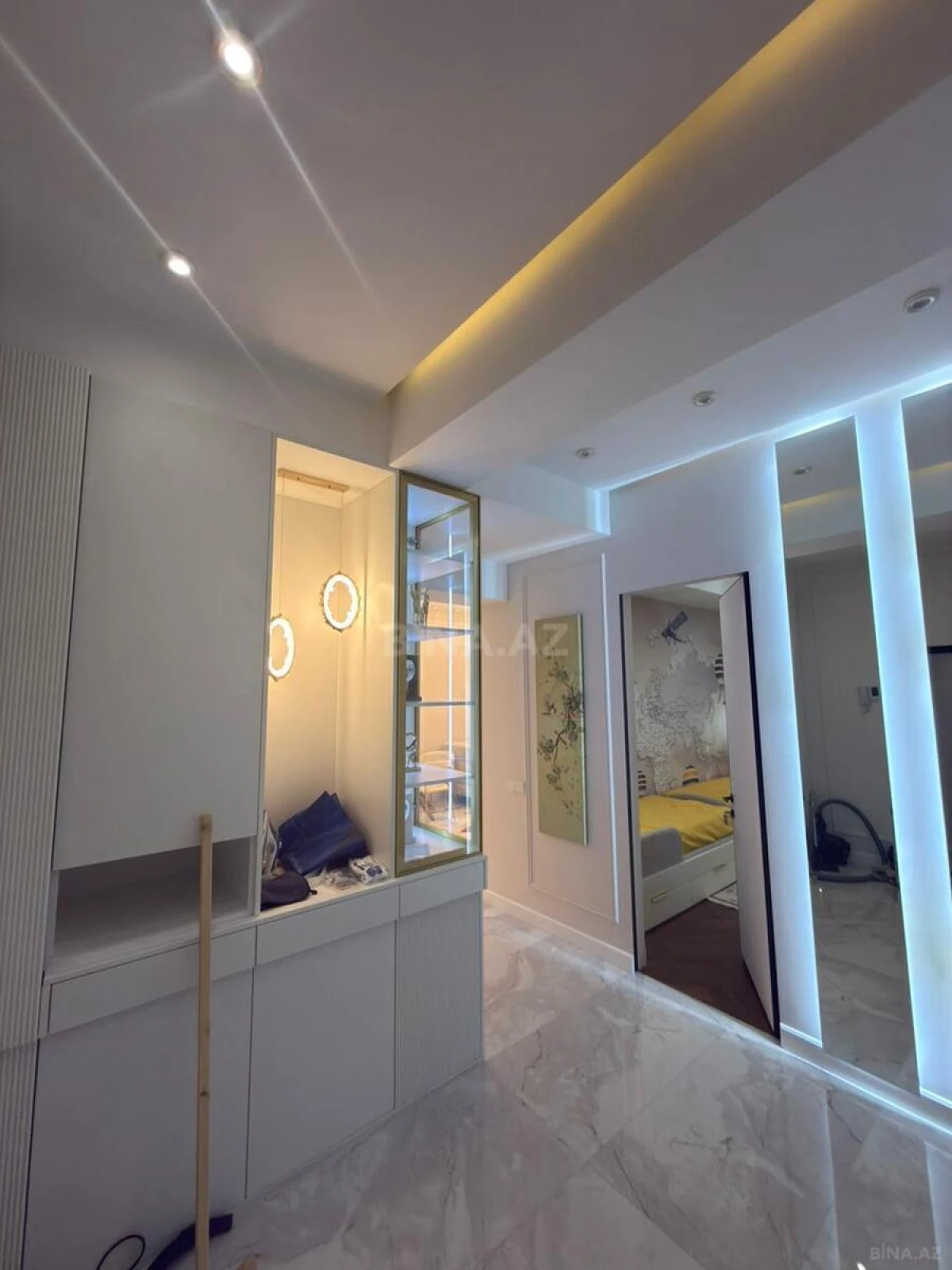 Kirayə verilir 3 otaqlı mənzil 100 m²
