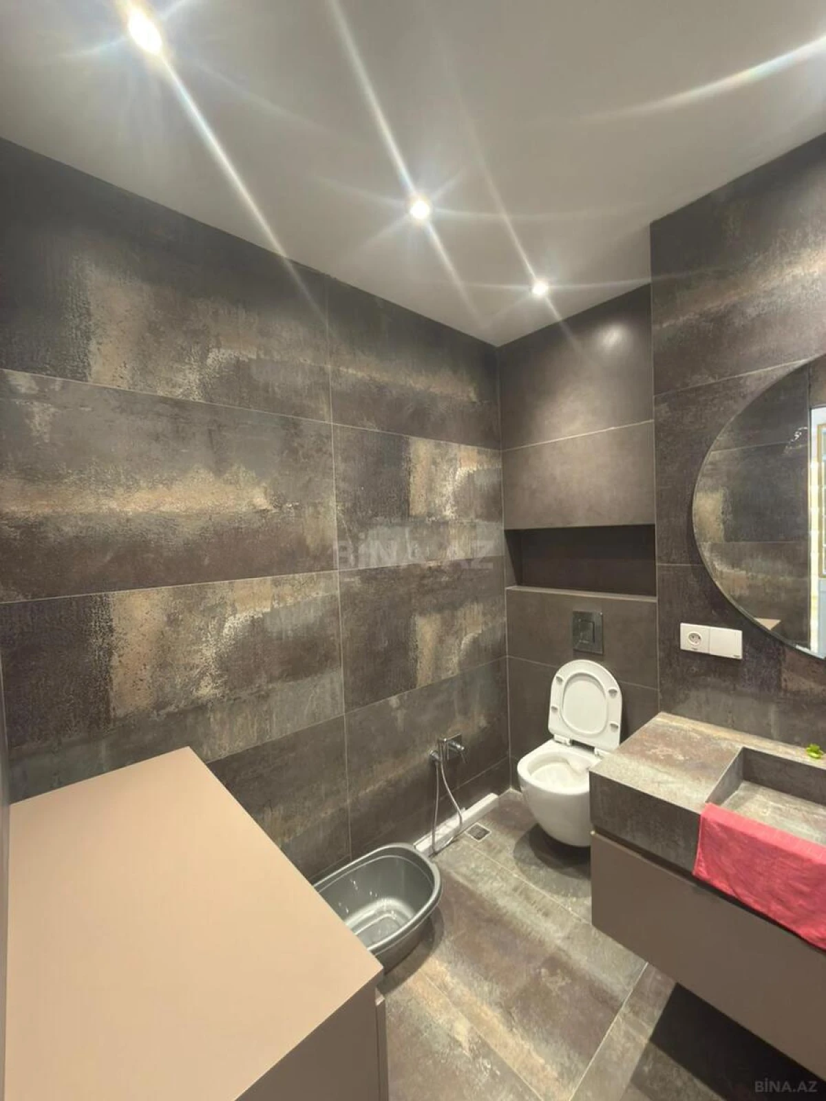 Kirayə verilir 3 otaqlı mənzil 100 m²