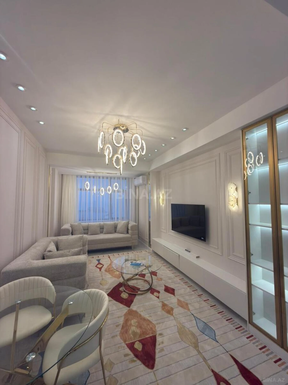 Kirayə verilir 3 otaqlı mənzil 100 m²