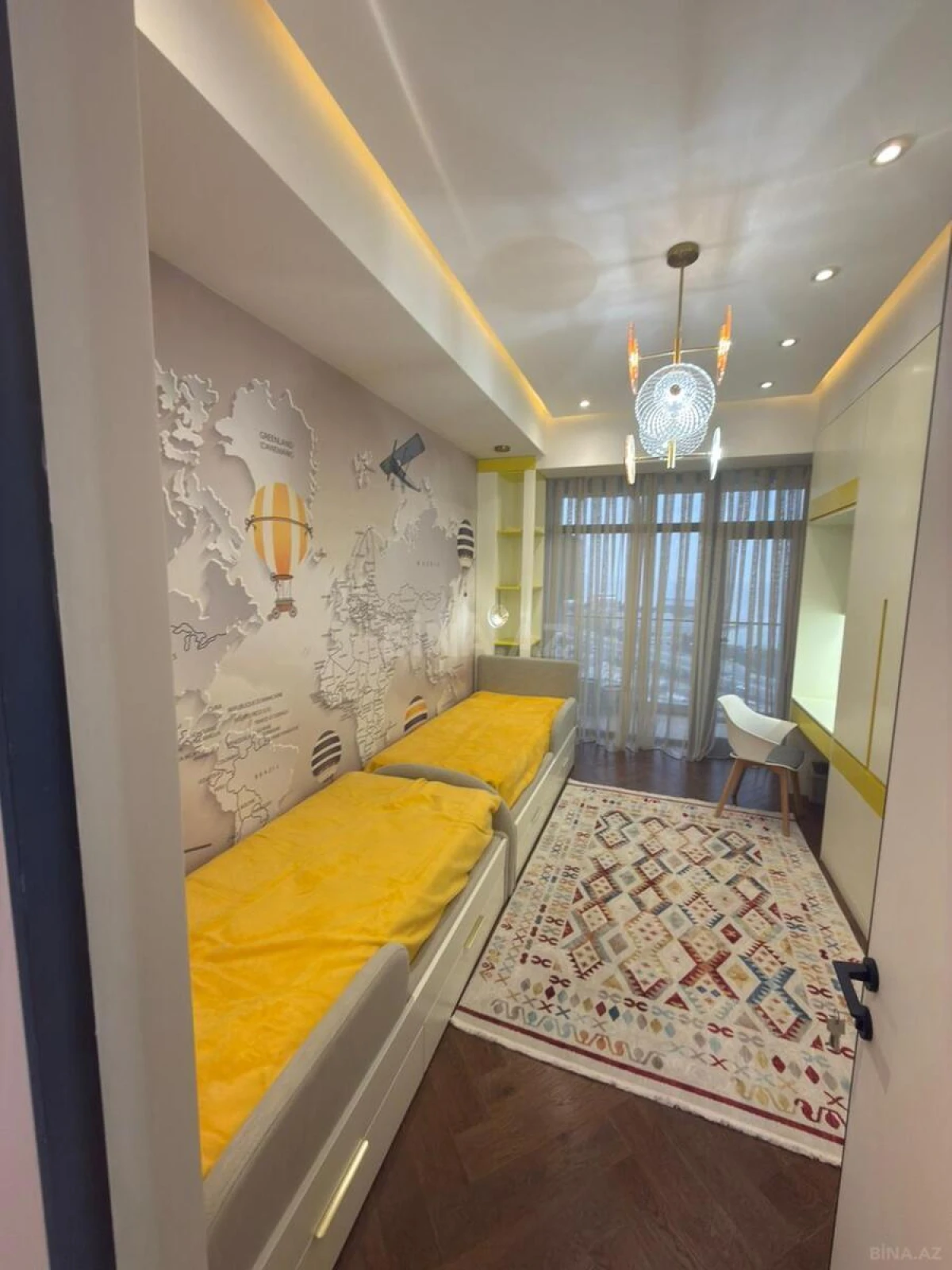 Kirayə verilir 3 otaqlı mənzil 100 m²