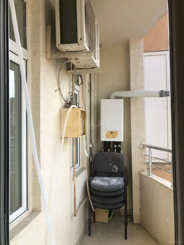 Satılır 2 otaqlı mənzil 70 m²