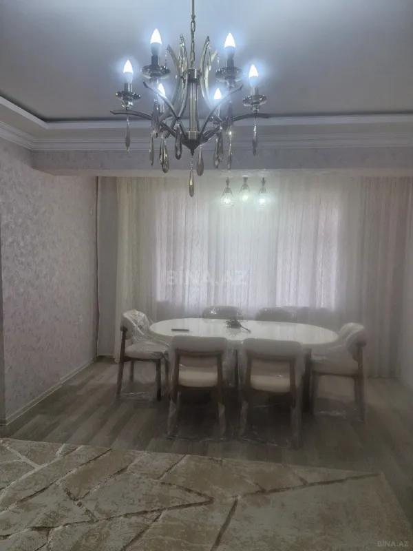 Kirayə verilir 3 otaqlı mənzil 105 m²