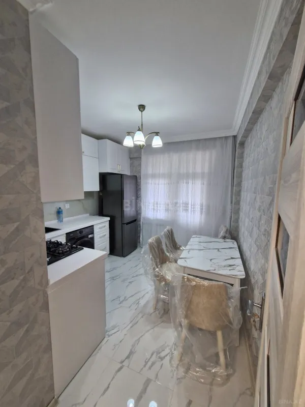 Kirayə verilir 3 otaqlı mənzil 105 m²