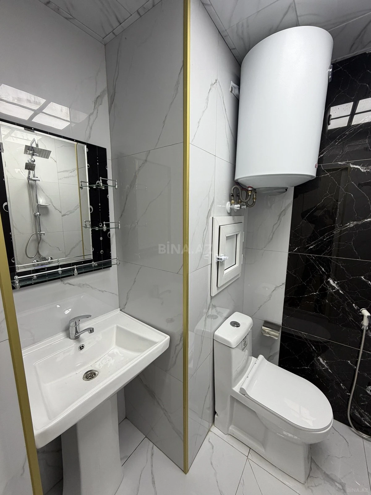 Satılır 3 otaqlı mənzil 65 m²