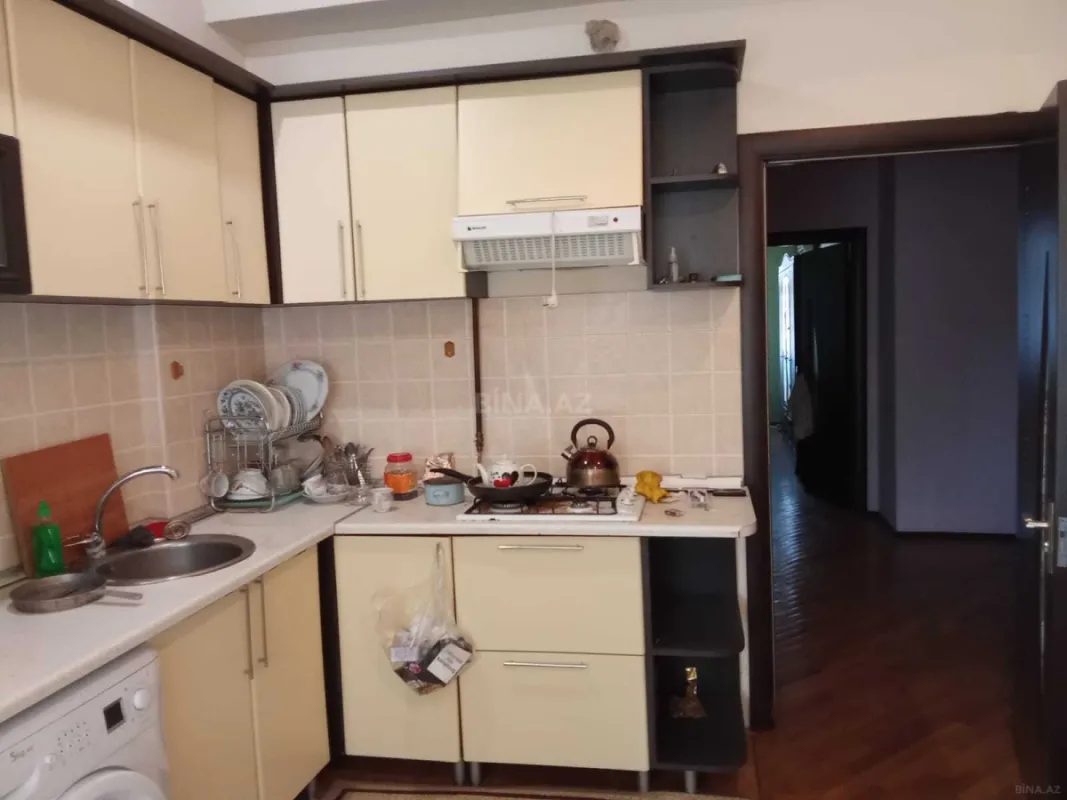 Kirayə verilir 2 otaqlı mənzil 100 m²