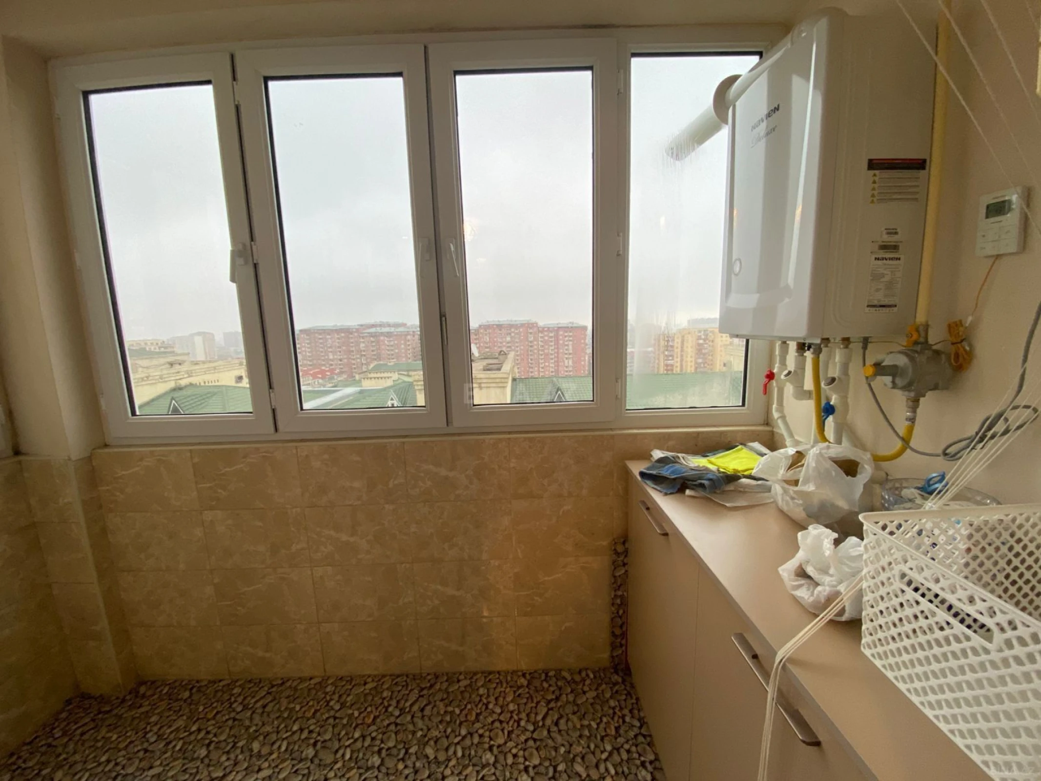 Satılır 2 otaqlı mənzil 67 m²