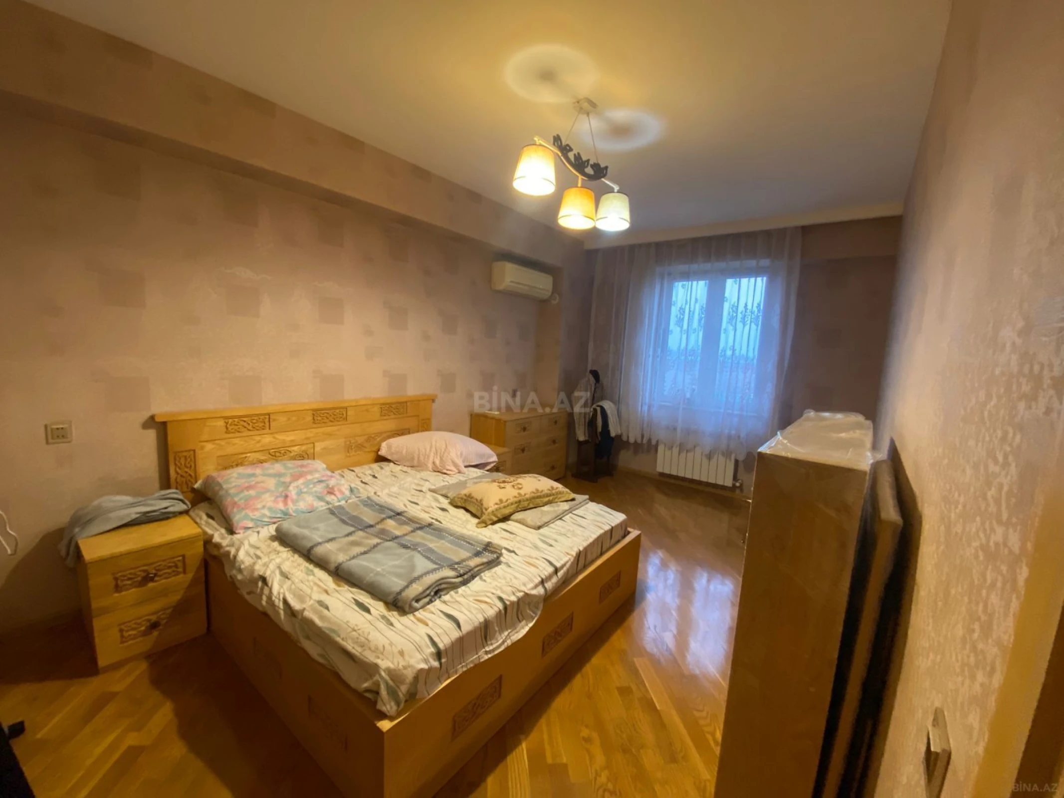 Satılır 2 otaqlı mənzil 67 m²