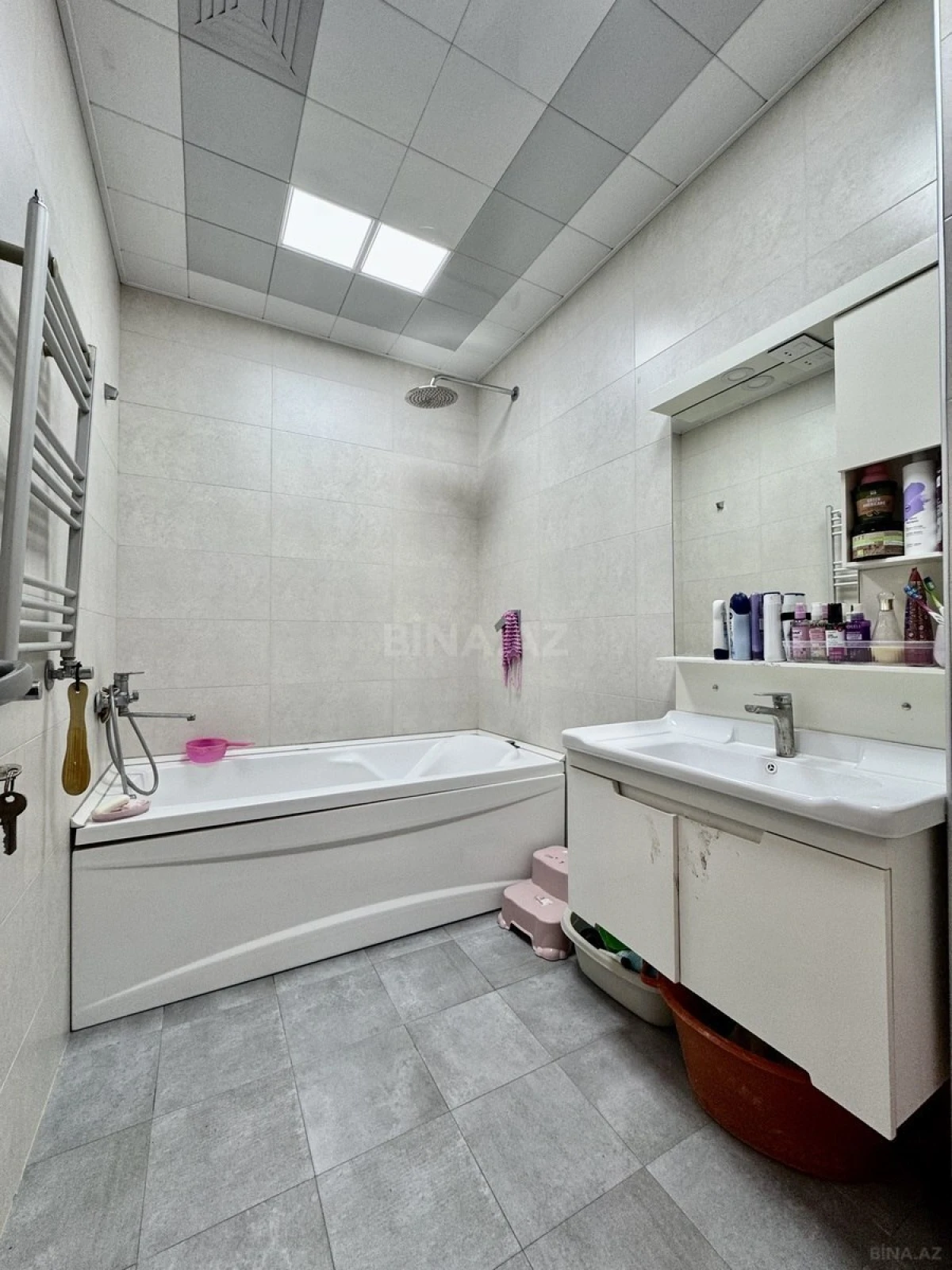 Satılır 2 otaqlı mənzil 85 m²