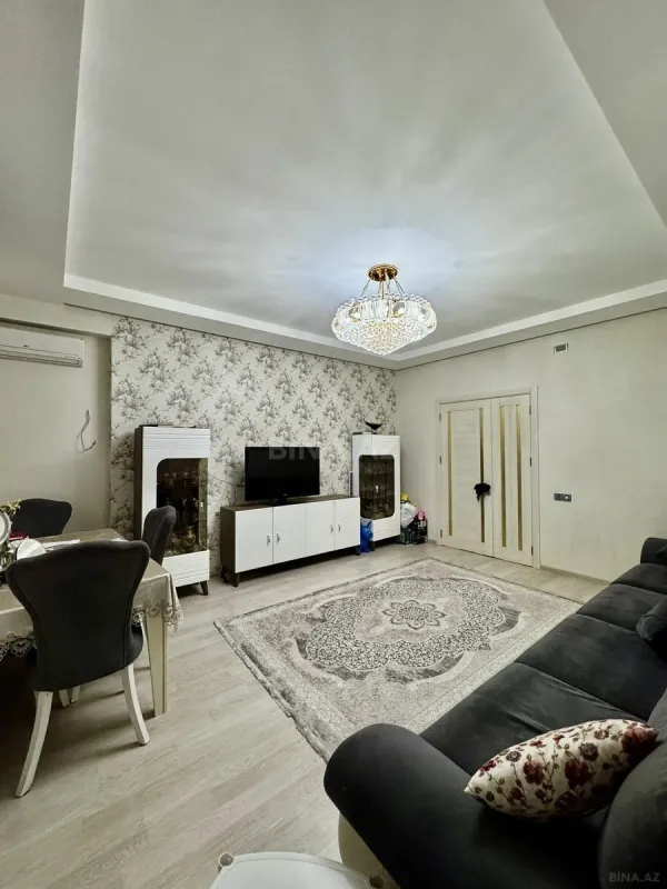 Satılır 2 otaqlı mənzil 85 m²