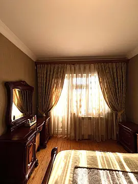 Satılır 4 otaqlı mənzil 120 m²