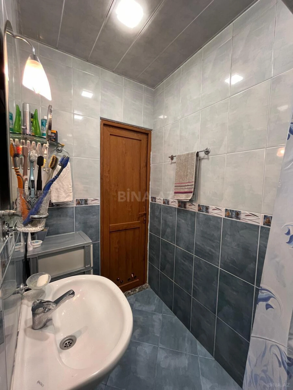 Satılır 4 otaqlı mənzil 120 m²