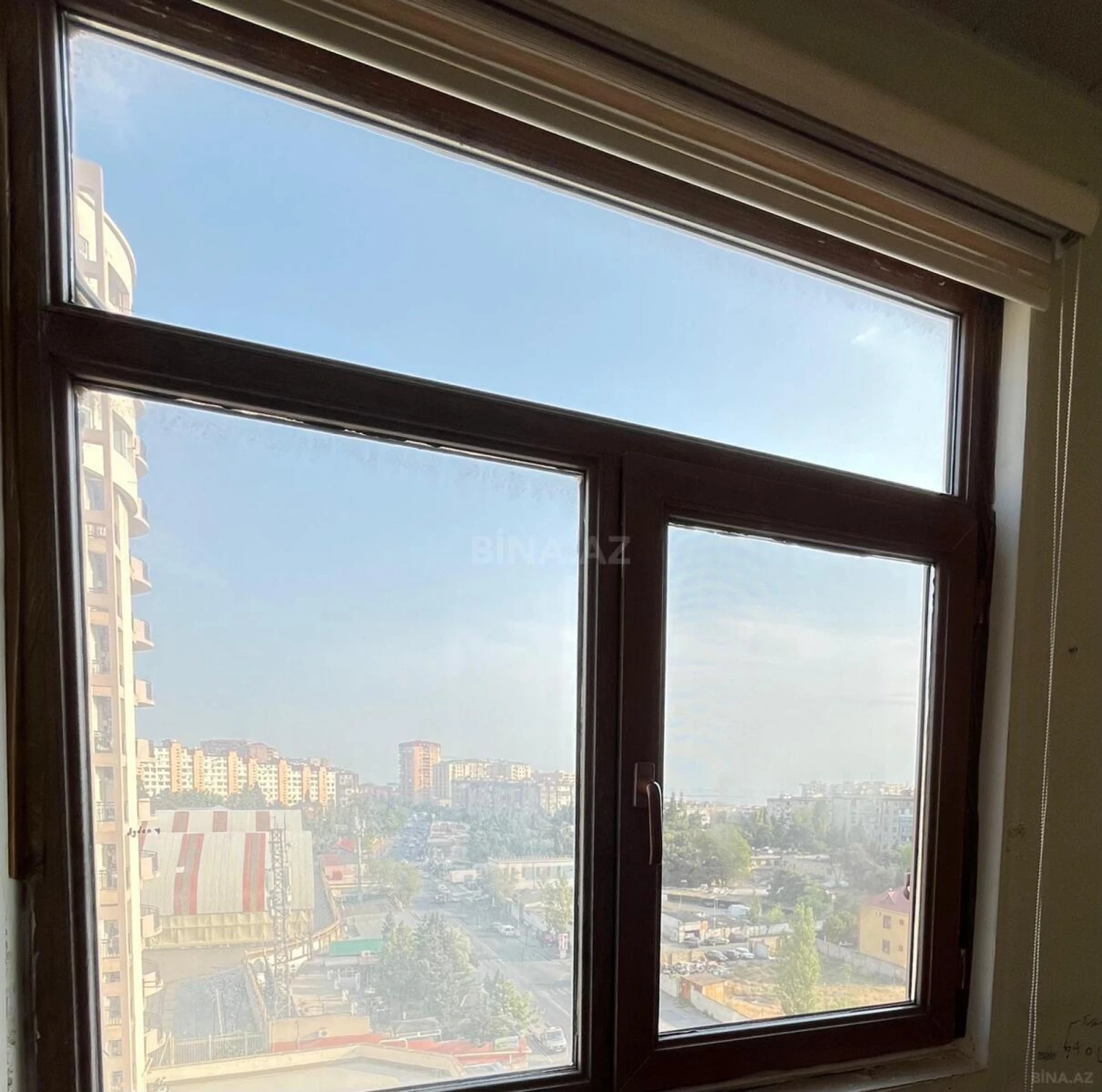 Satılır 4 otaqlı mənzil 120 m²