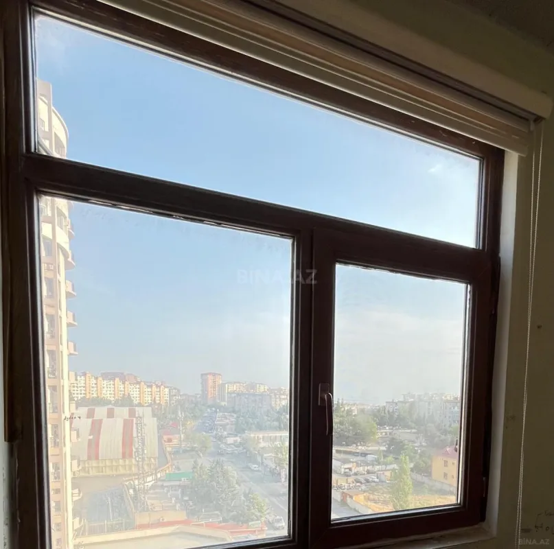 Satılır 4 otaqlı mənzil 120 m²