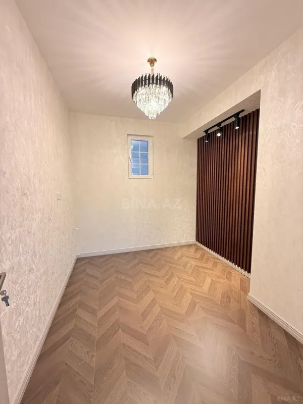 Satılır 2 otaqlı mənzil 63 m²