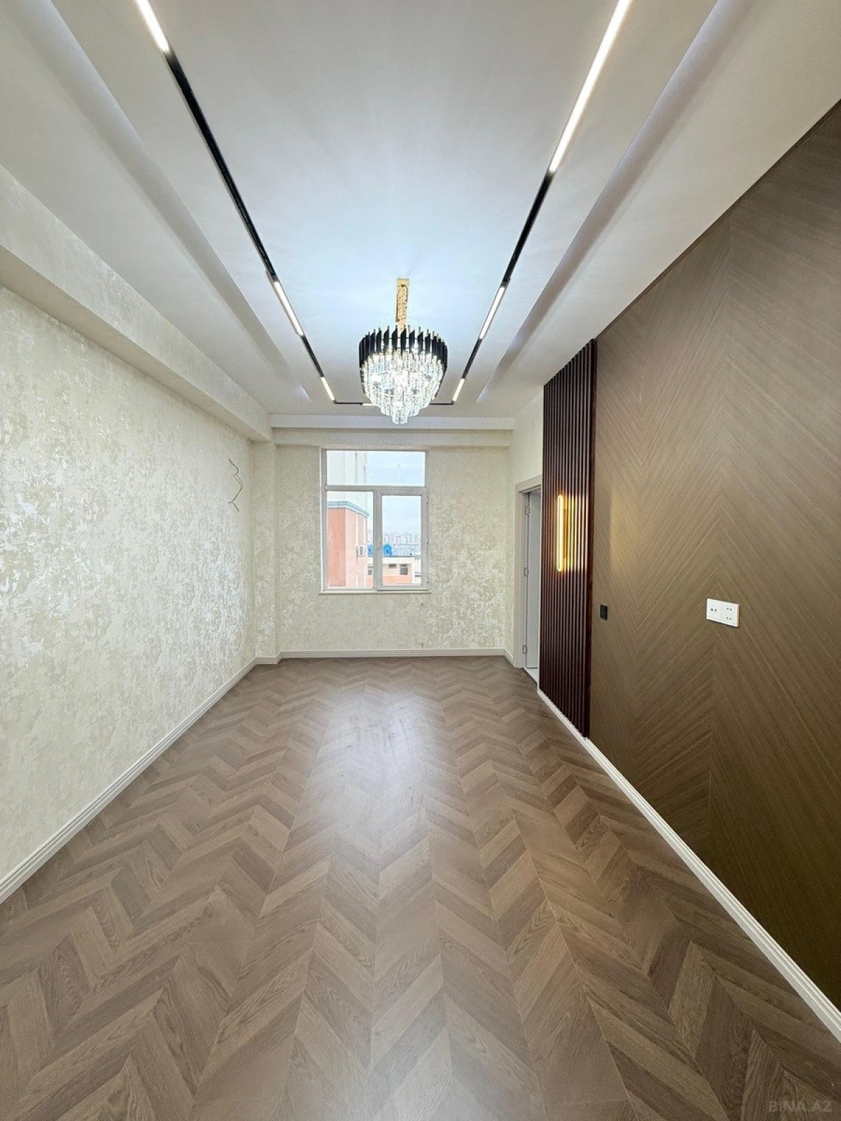 Satılır 2 otaqlı mənzil 63 m²