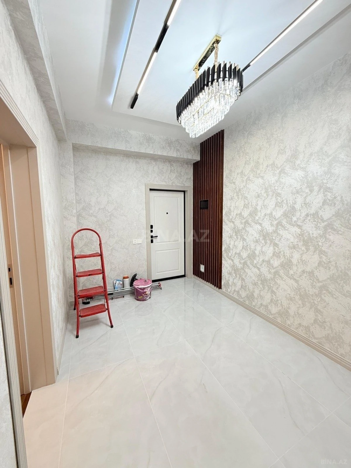 Satılır 2 otaqlı mənzil 63 m²