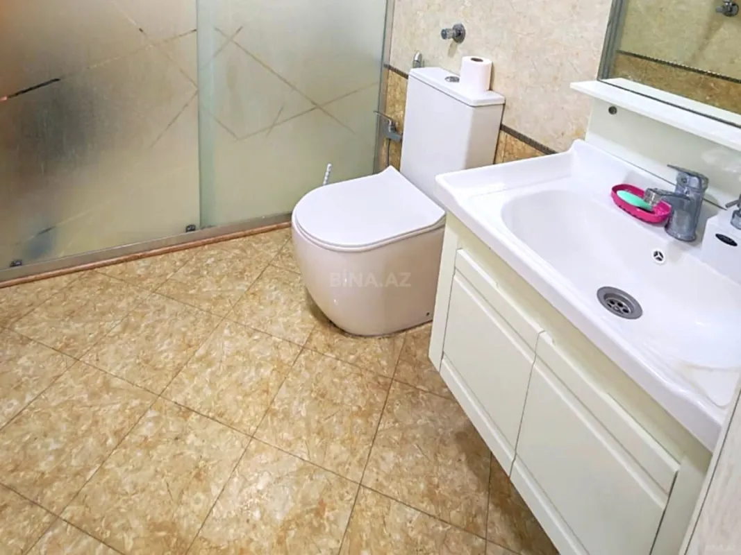 Satılır 2 otaqlı mənzil 64 m²