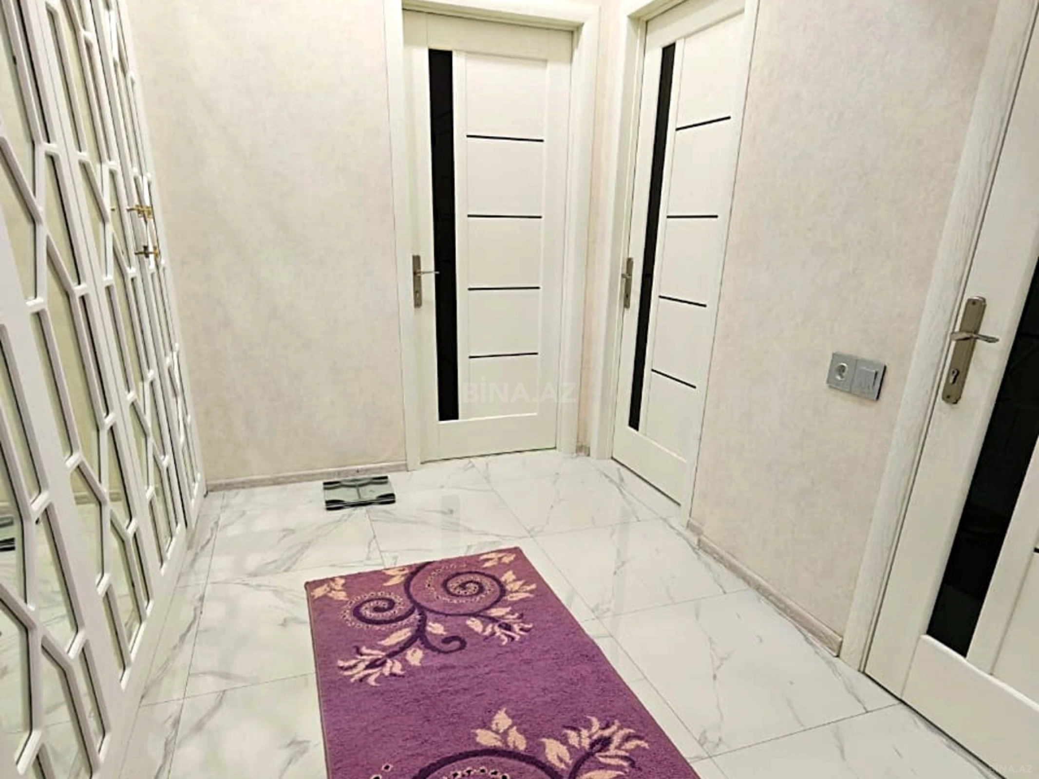 Satılır 2 otaqlı mənzil 64 m²