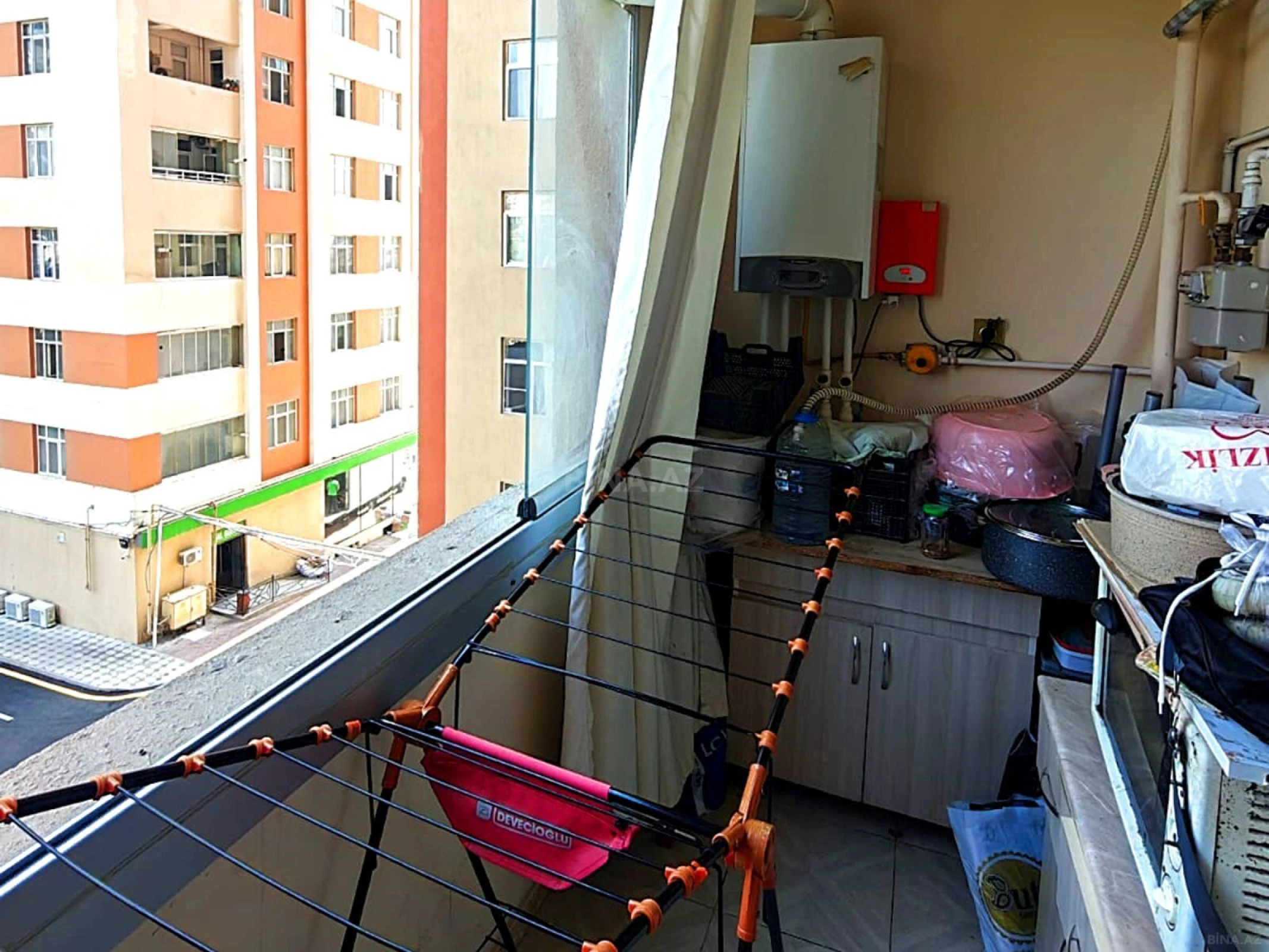 Satılır 2 otaqlı mənzil 64 m²