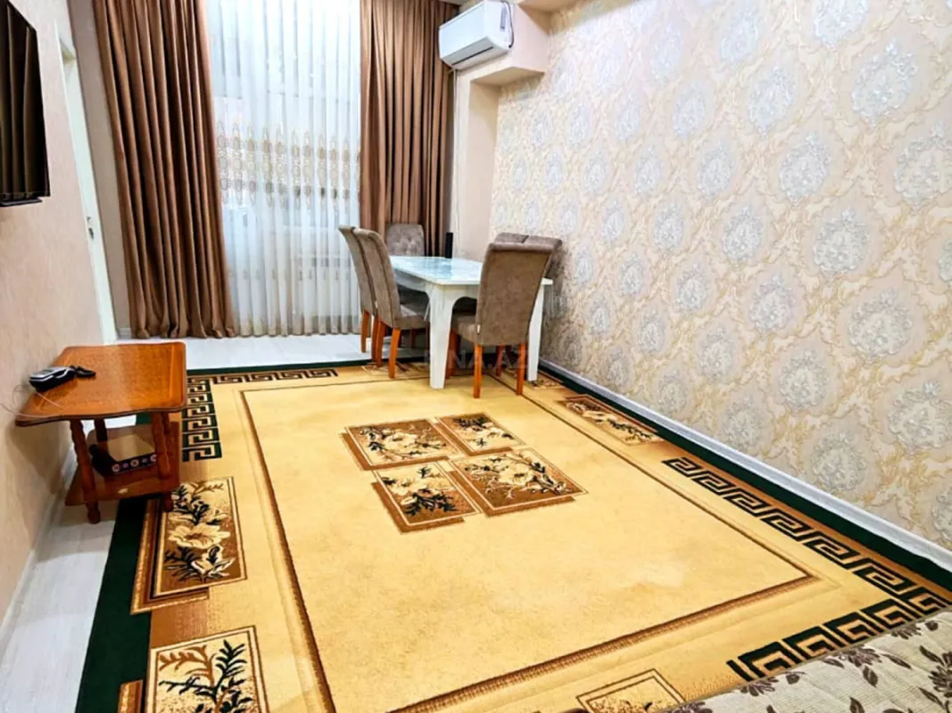 Satılır 2 otaqlı mənzil 64 m²