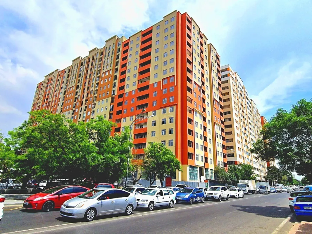 Satılır 2 otaqlı mənzil 64 m²