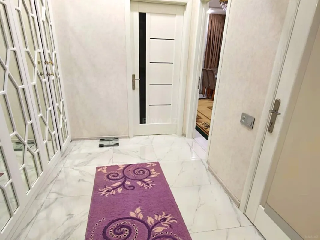 Satılır 2 otaqlı mənzil 64 m²